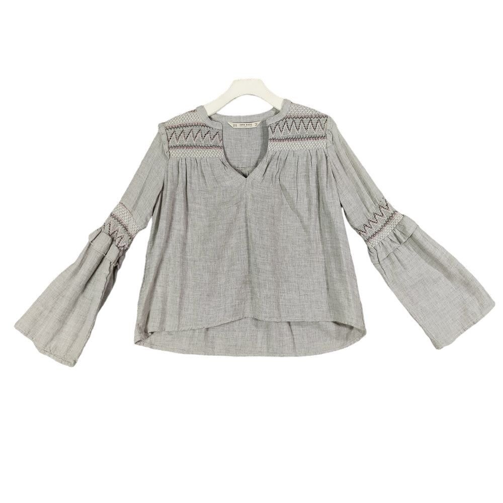 Zara Women Peasant Cottage Boho Embroidered Bell Sleeve Blouse XS Gray VNeck Top